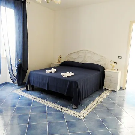 Chiaia Apartments Ponza Chambre photo