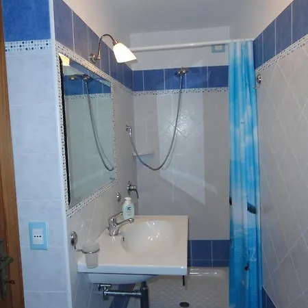 Chiaia Apartments Ponza Chambre photo