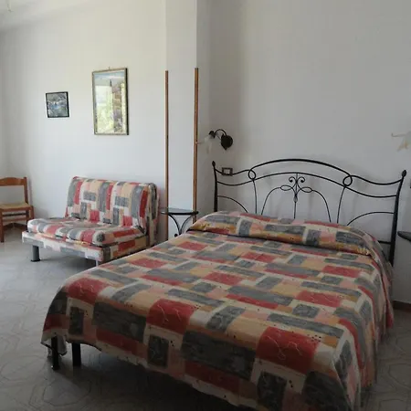 Chiaia Apartments Ponza Chambre photo