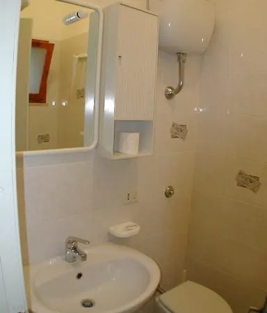 Chiaia Apartments Ponza Chambre photo